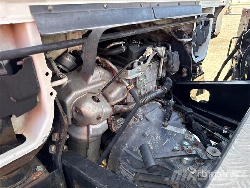 2017 Oil&Steel Snake 2010 H Plus 20 m on Nissan Ca Lastbilmonterede lifte