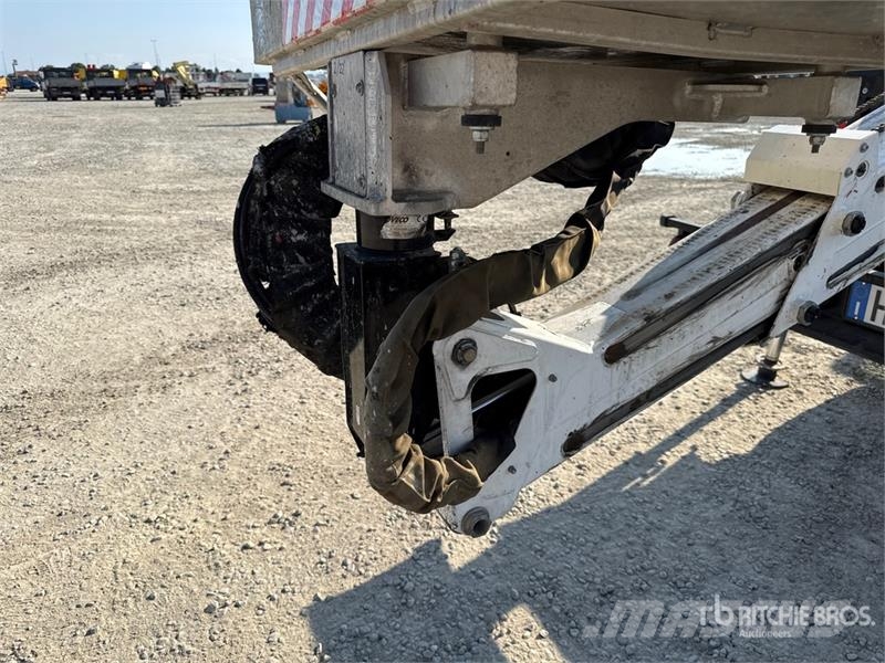 2017 Oil&Steel Snake 2010 H Plus 20 m on Nissan Ca Lastbilmonterede lifte