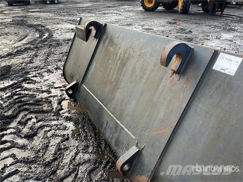 2250 mm Telehandler Bucket Buckets