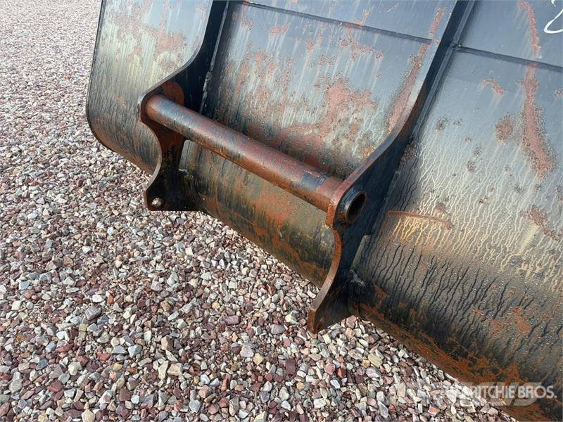  2350 mm Benne De Reprise Cerealiere Bucket Kašike / Korpe
