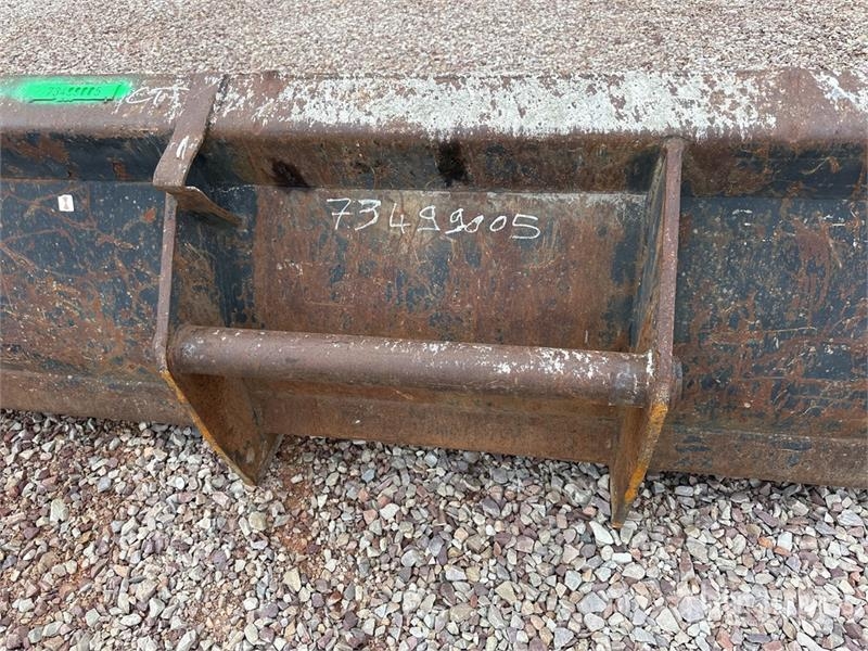 2400 mm Benne De Reprise Bucket Łyżki do ładowarek