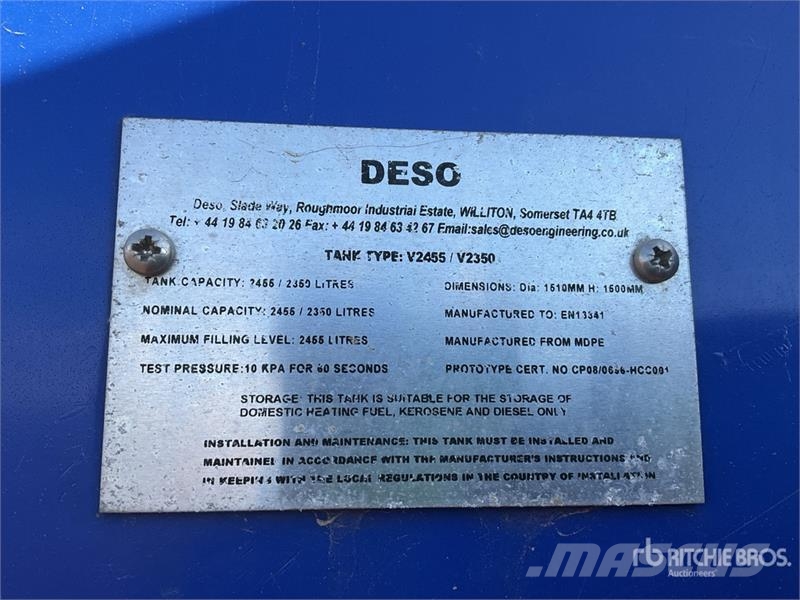 2455 L Skid Mounted Poly Fuel Tank Üzemanyag- és adaléktartályok