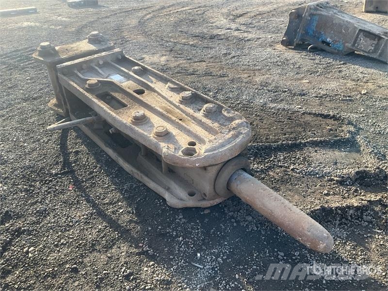  2700 mm Hydraulic Breaker مطارق / كسارات