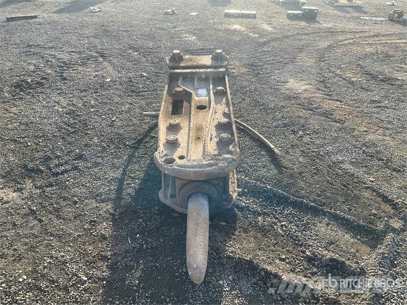  2700 mm Hydraulic Breaker مطارق / كسارات