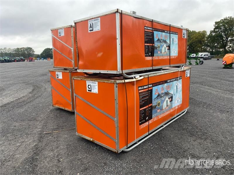 30.48 m (L) × 15.24 m (W) × 7.92 m (H) Tent Portab Druge prikolice
