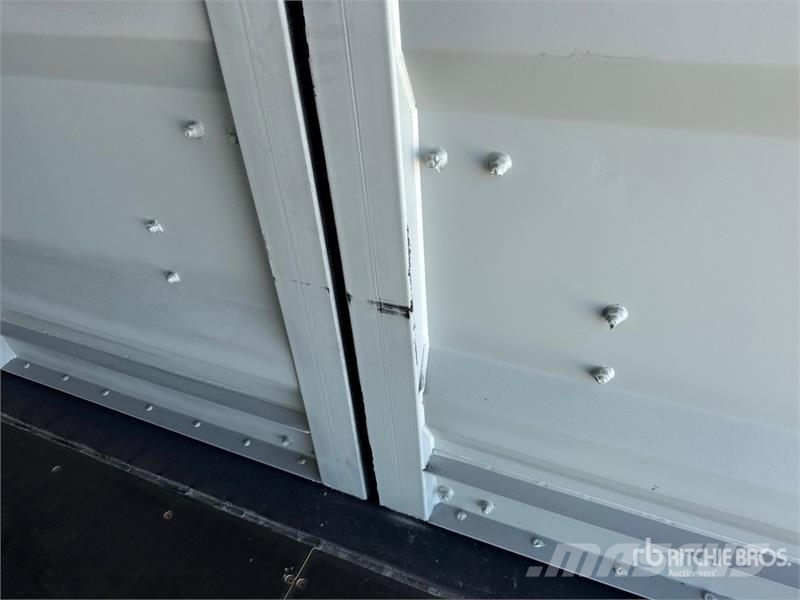 40 ft Multi-Door Open-Sided Storage Container Storage containers