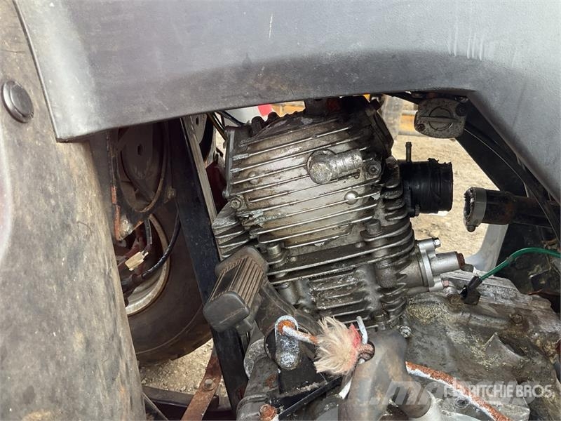  4x2 Utility Vehicle (Inoperable) Pomoćni strojevi