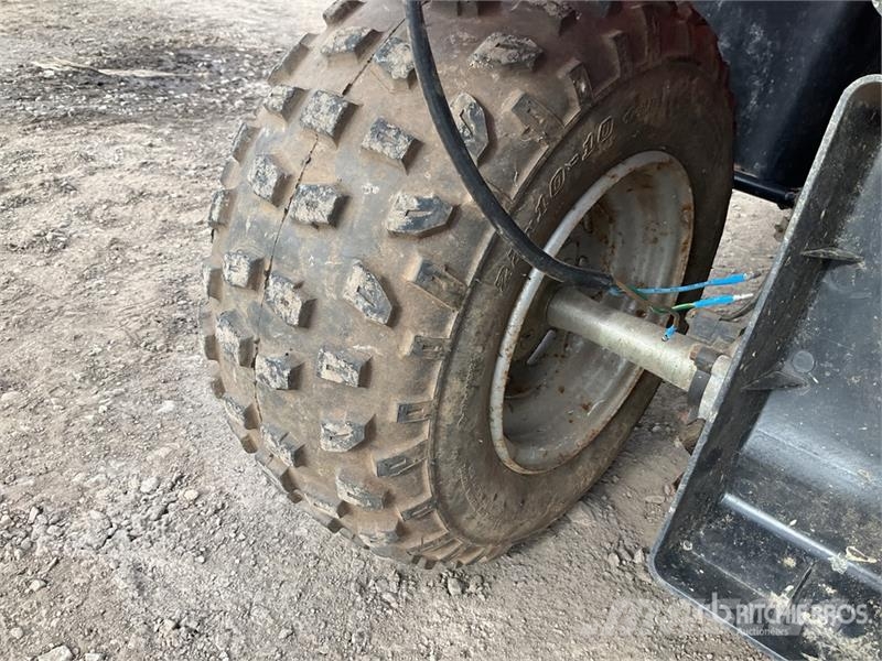  4x2 Utility Vehicle (Inoperable) Pomoćni strojevi
