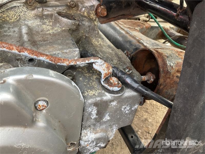 4x2 Utility Vehicle (Inoperable) Pomoćni strojevi