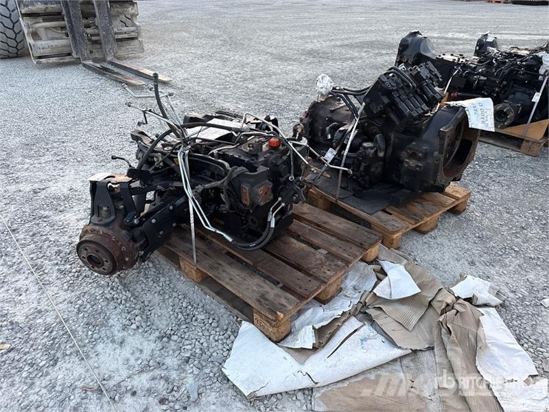 5115 DF TTV Agricultural Tractor Spare Parts Други компоненти