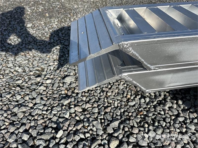  6 Ton Aluminium Loading Ramps (Unused) Takels, lieren en materiaalliften
