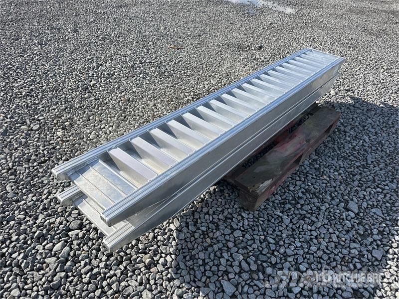  6 Ton Aluminium Loading Ramps (Unused) Takels, lieren en materiaalliften