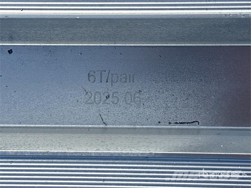  6 Ton Aluminum Loading Ramps (Unused) Vitle, dvigala in gradbeni dvižni sistemi