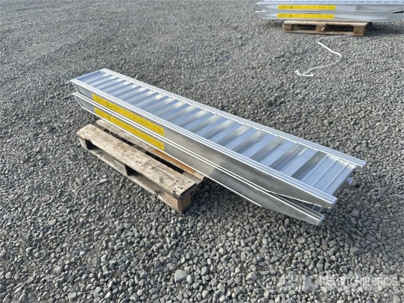  6 Ton Aluminum Loading Ramps (Unused) Vitle, dvigala in gradbeni dvižni sistemi