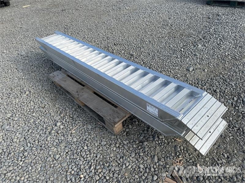  6 Ton Aluminum Loading Ramps (Unused) Vitle, dvigala in gradbeni dvižni sistemi