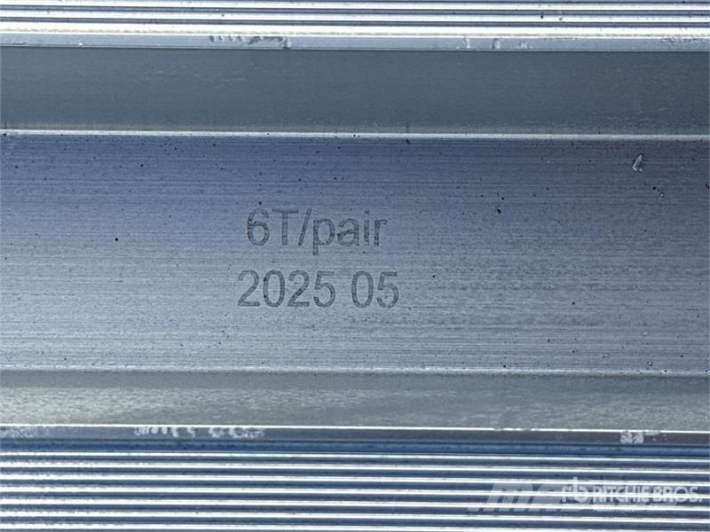 6 Ton Aluminum Loading Ramps (Unused) Vitle, dvigala in gradbeni dvižni sistemi