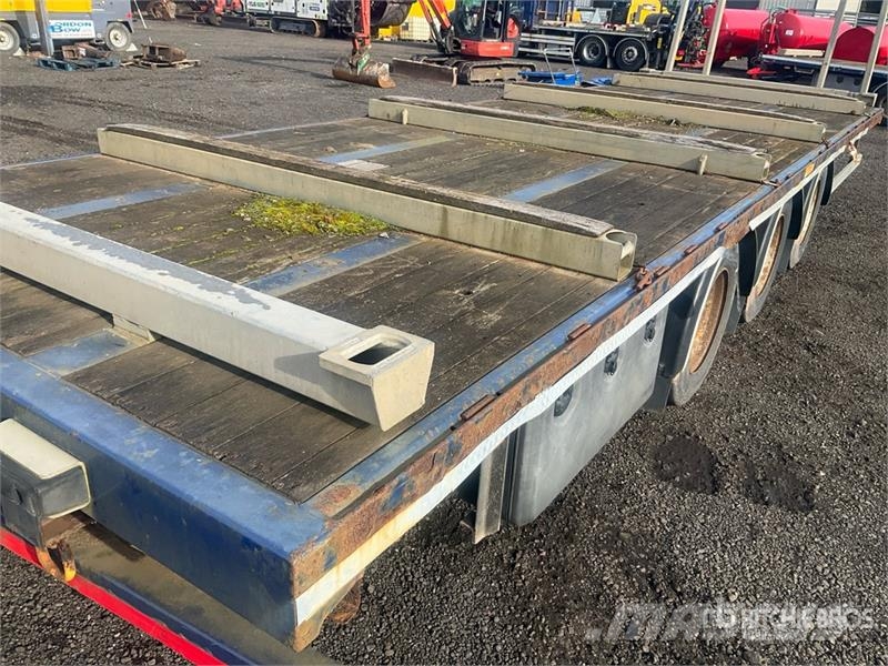  8.04 m Tri/A Drawbar Flatbed Trailer 自卸半挂车