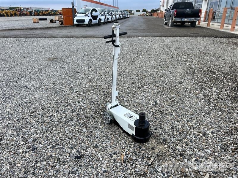 80 Ton Jack (Unused) Gradbeništvo - drugo