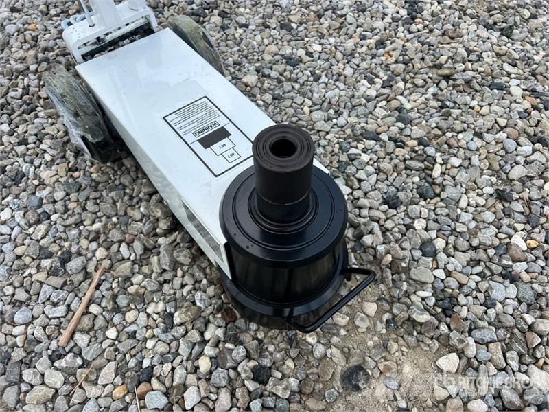 80 Ton Jack (Unused) Gradbeništvo - drugo