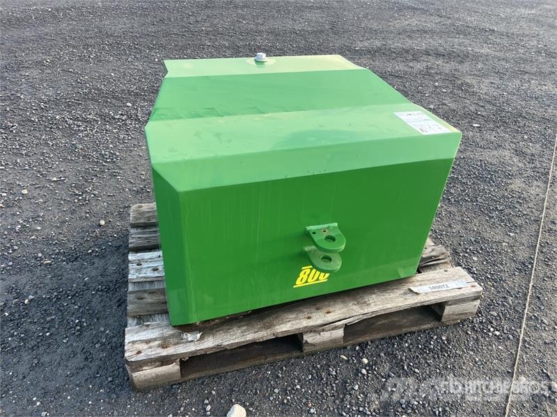 800 kg Tractor Weights (Unused) Prednji tegovi