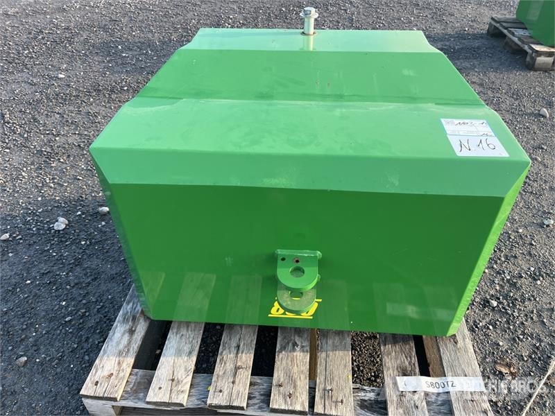  800 kg Tractor Weights (Unused) الأوزان الأمامية