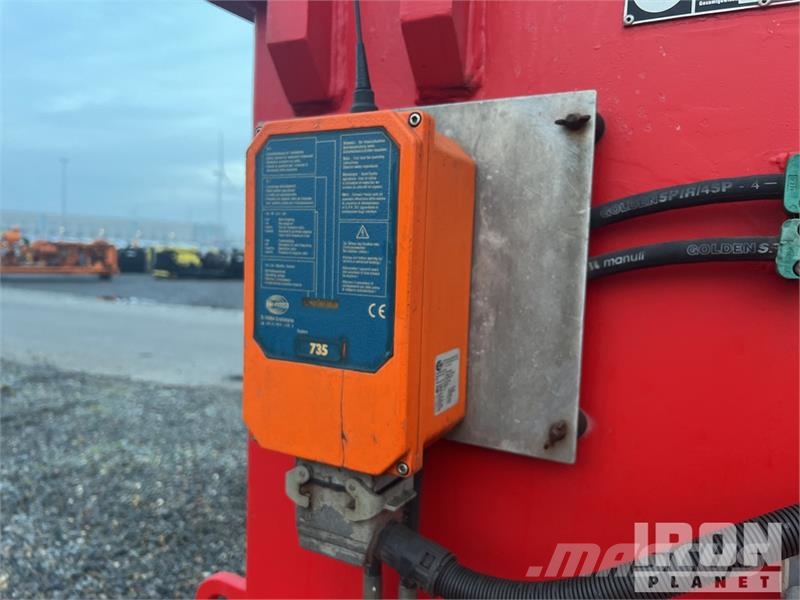 ABI HPZ-T-630 Hydro-Press System Pile Driving Attachme Muut