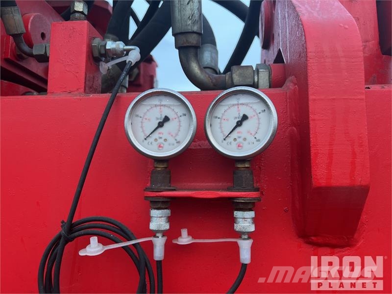 ABI HPZ-T-630 Hydro-Press System Pile Driving Attachme Muut