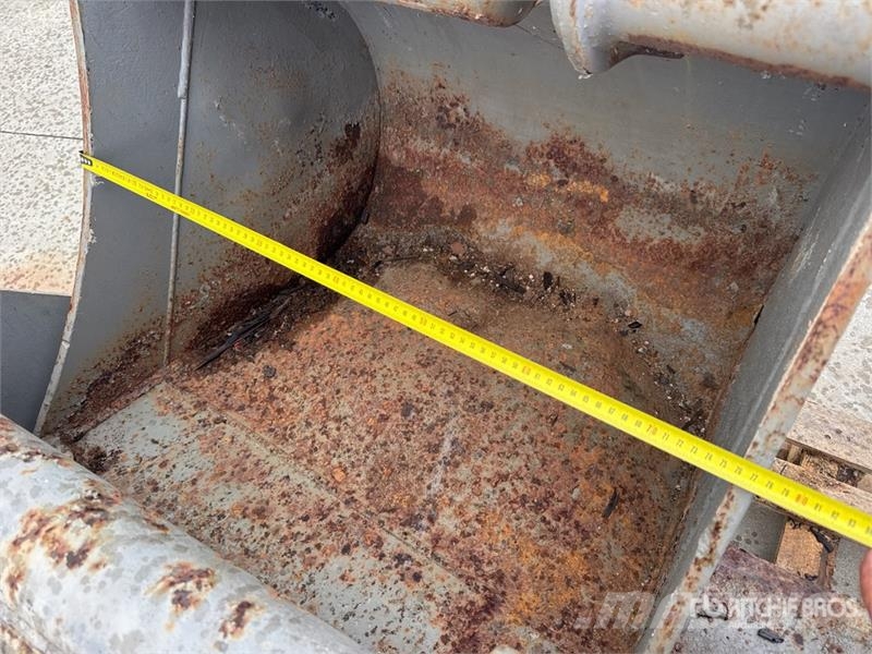  ACB Qte De Godets Qty Of Excavator Bucket دلاء