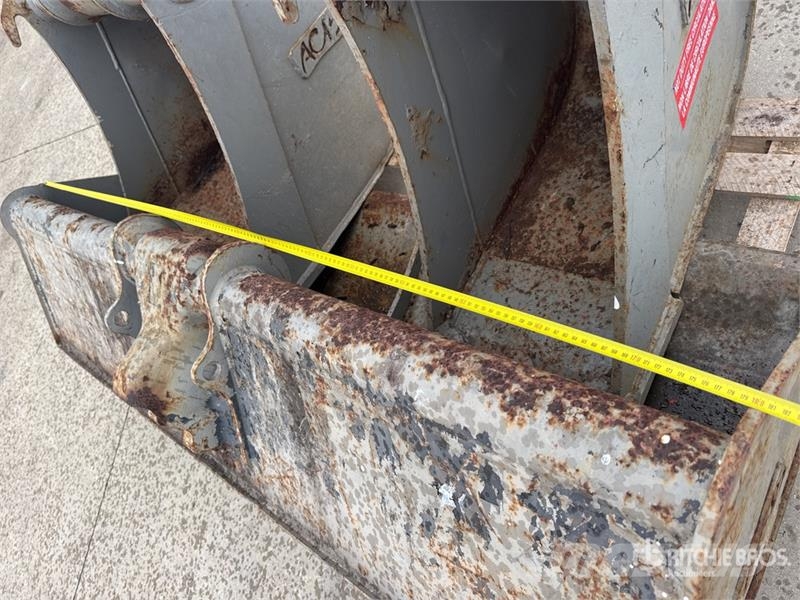  ACB Qte De Godets Qty Of Excavator Bucket دلاء