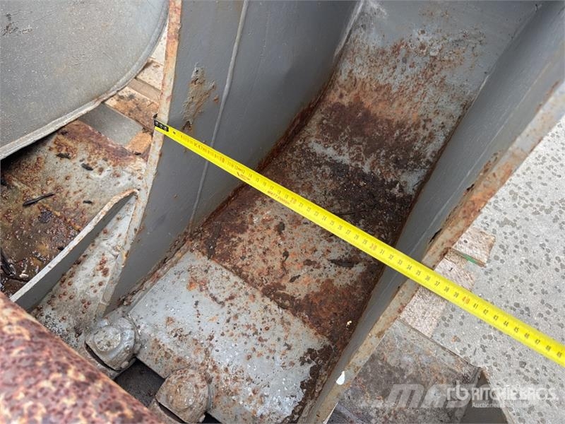  ACB Qte De Godets Qty Of Excavator Bucket دلاء