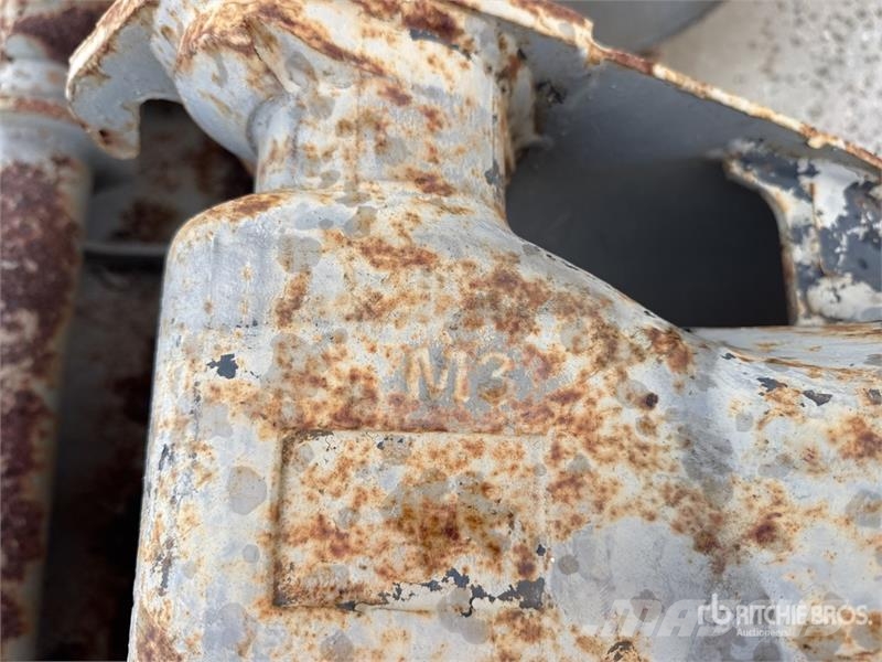  ACB Qte De Godets Qty Of Excavator Bucket دلاء