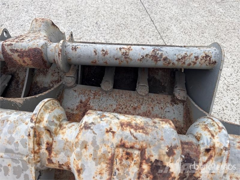  ACB Qte De Godets Qty Of Excavator Bucket دلاء