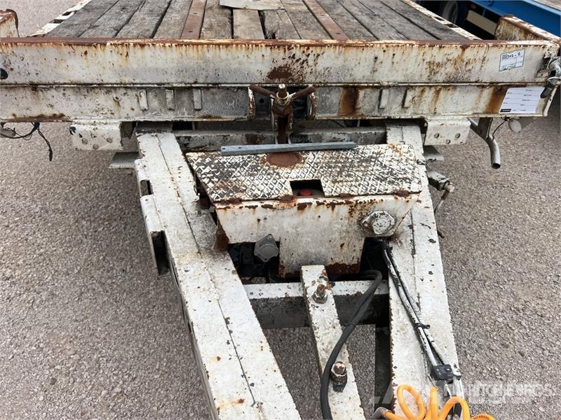 Actm B31315 Tri/A Remorque Porte-Engins 3 Essieux Lowbo Remorque surbaissée
