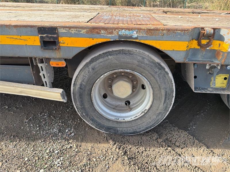 Actm S 46315 Tri/A Semi-Remorque Porte-Engin Lowboy Tra لوادر منخفضة