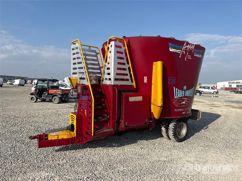 AGM W10 Feed Mixer Pašarų maišytuvai-dalytuvai