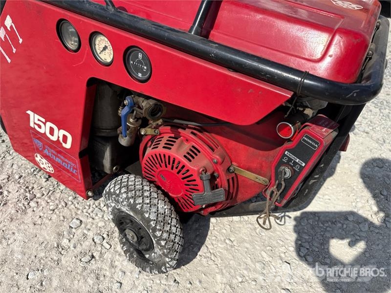 Airmatic Vitair 1500 Air Compressor (Inoperable) مكابس