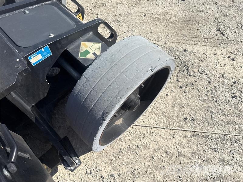 Airo A 12 JE Electric Articulating Boom Lift Съчленени стрелови подемници