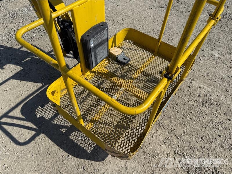 Airo A 12 JE Electric Articulating Boom Lift Bomlifte med knækarm