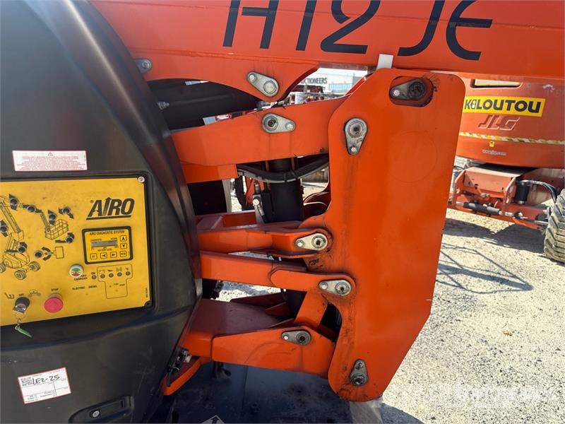 Airo A 12 JE Electric Articulating Boom Lift Съчленени стрелови подемници