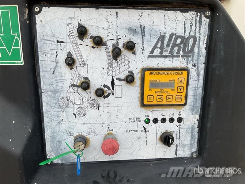 Airo A12JRTD 4WD Diesel Nacelle Articulee Articulating Articulated boom lifts