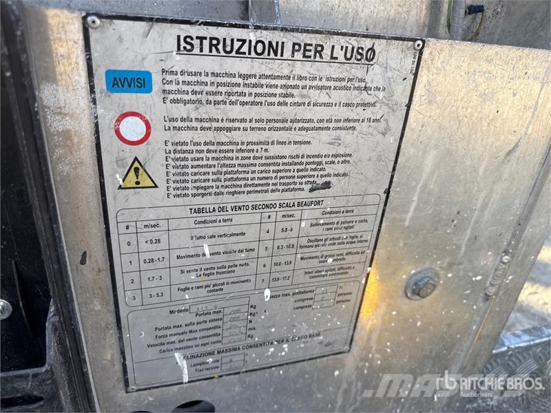 Airo A13 JE Electric Articulating Boom Lift Zglobne podizne platforme