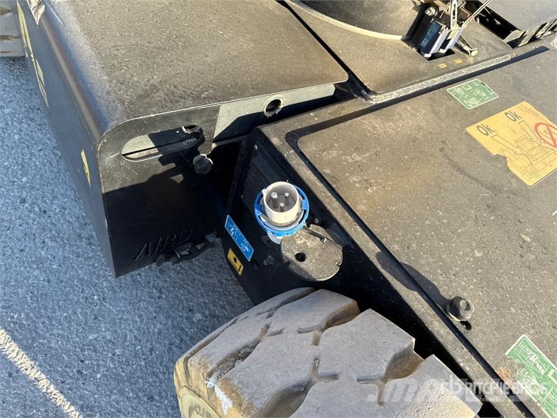 Airo A13 JE Electric Articulating Boom Lift Zglobne podizne platforme