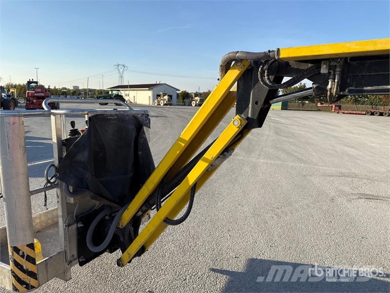 Airo A13 JE Electric Articulating Boom Lift Zglobne podizne platforme