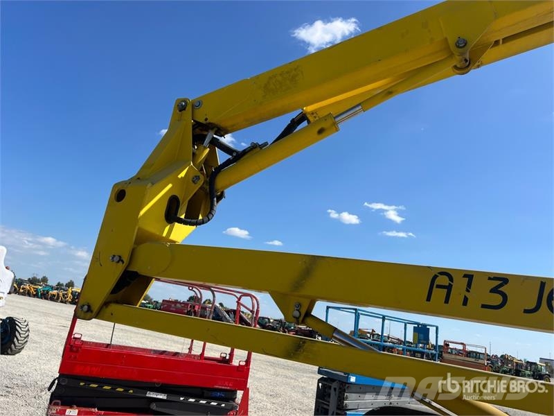Airo A13 JE Electric Articulating Boom Lift ブームリフト　屈伸型