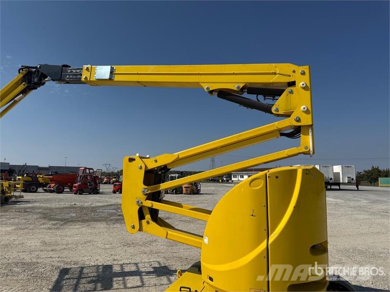 Airo A15JE Electric Articulating Boom Lift Bomlifte med knækarm