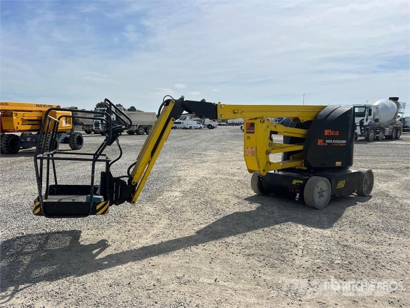Airo A15JE Electric Articulating Boom Lift Karos emelők