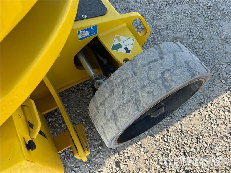 Airo A17J Electric Articulating Boom Lift Karos emelők