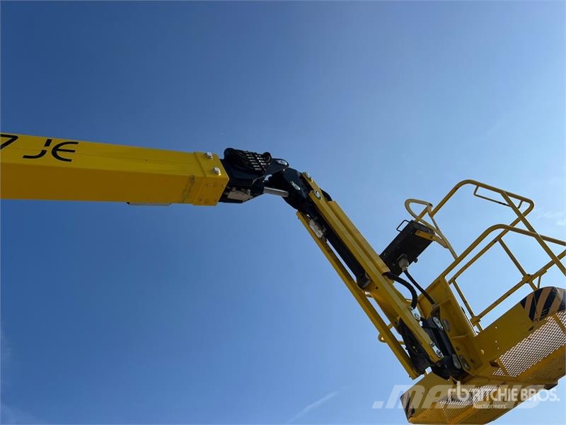 Airo A17J Electric Articulating Boom Lift Karos emelők