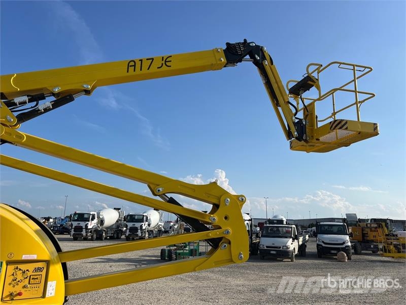 Airo A17J Electric Articulating Boom Lift Karos emelők