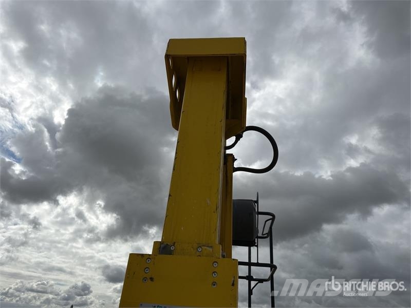 Airo V10E Nacelle A Mat Droit Vertical Mast Lift Vertical mast lifts
